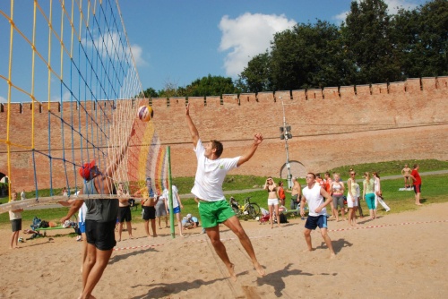 4 августа команда компании "Еврохимсервис" приняла участие в соревнованиях по волейболу.